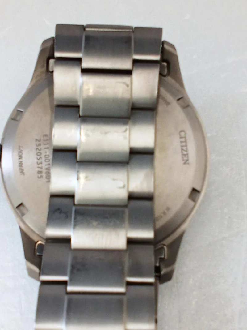 CITIZEN Solar-Armbanduhr E111-001V601