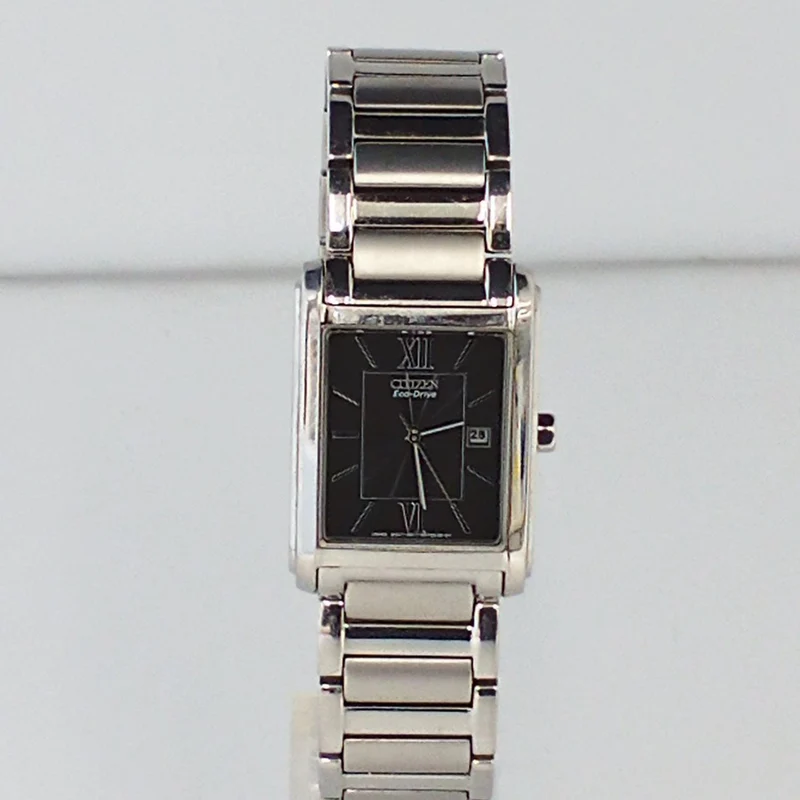 CITIZEN Solar-Armbanduhr E011-S045193
