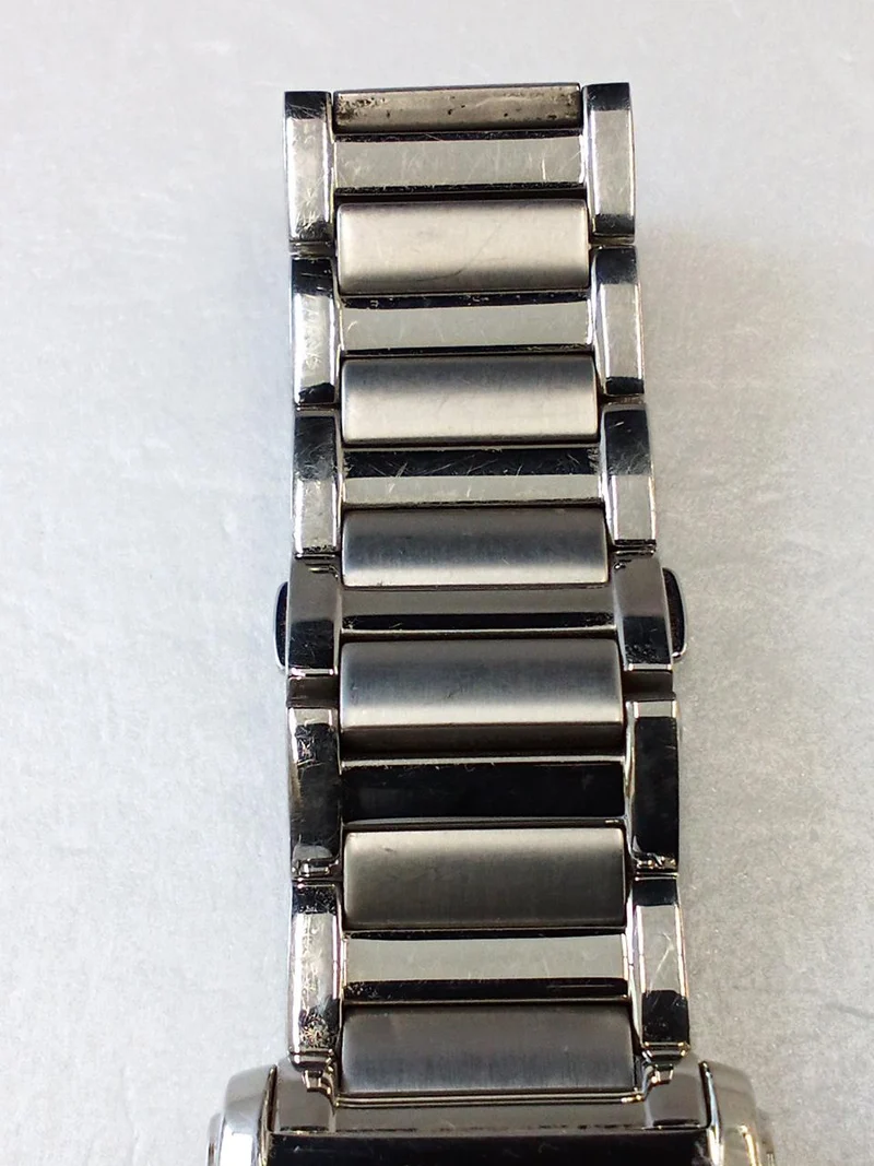 CITIZEN Solar-Armbanduhr E011-S045193