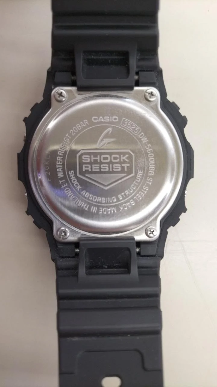 CASIO Armbanduhr DW-5600UBB