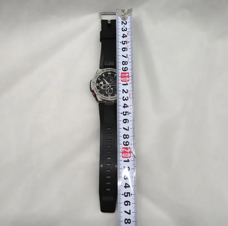 CASIO G-SHOCK Tough Solar GST-B100 Starke Kratzer