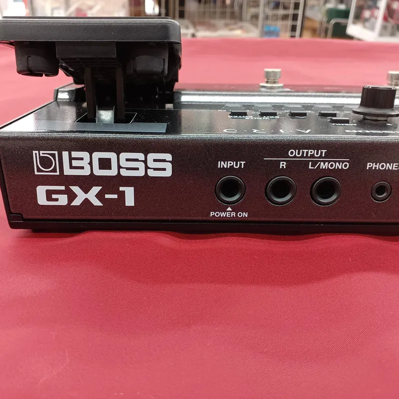 BOSS Multi-Effektpedal GX-1