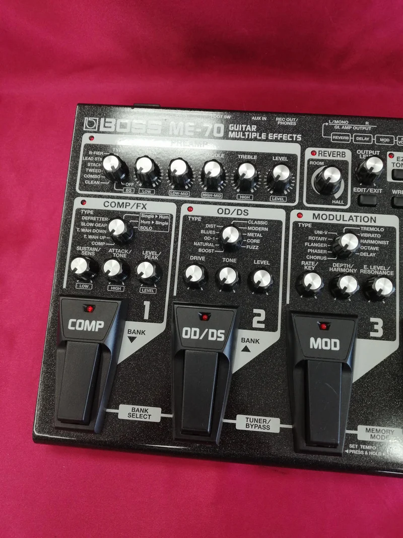 BOSS Multi-Effektpedal ME-70