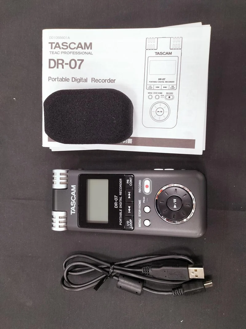 TASCAM Linear-PCM-Recorder DR-07