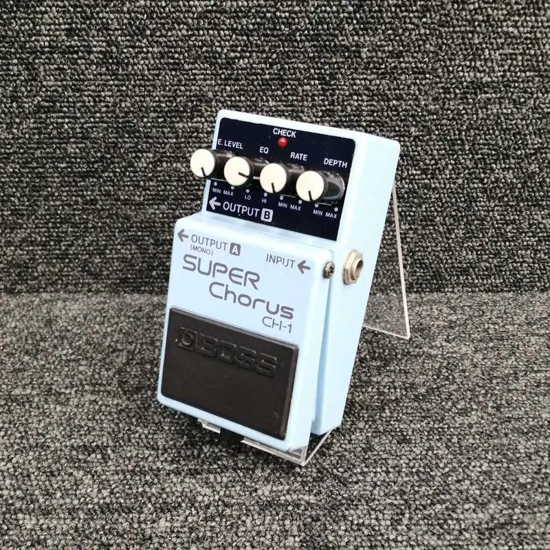 BOSS Effektpedal CH-1