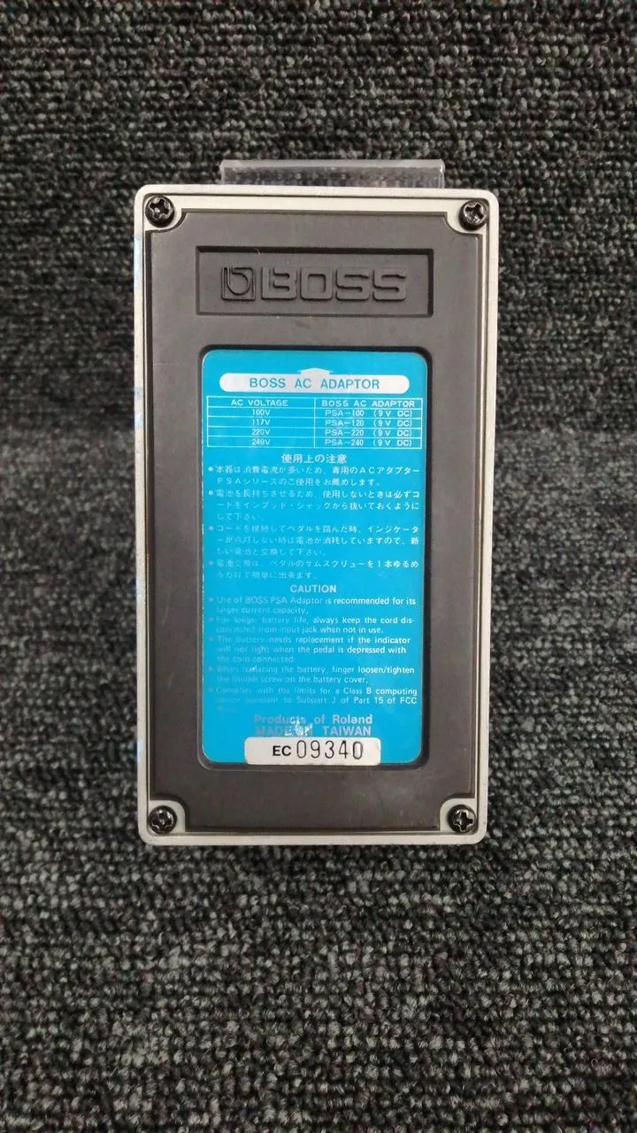BOSS Effektpedal CH-1