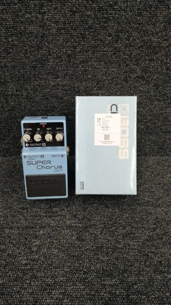 BOSS Effektpedal CH-1
