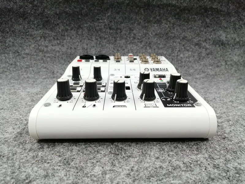 YAMAHA Mixer AG06