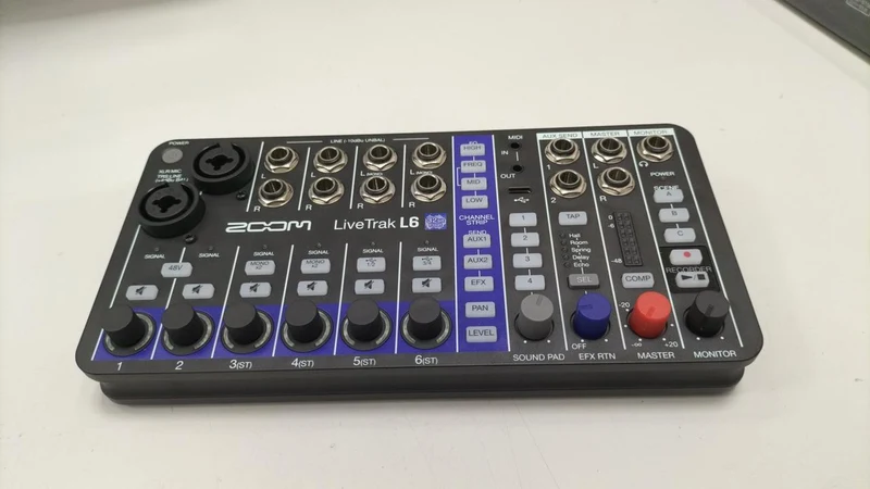 ZOOM Digitalmixer LIVE TRAK L6