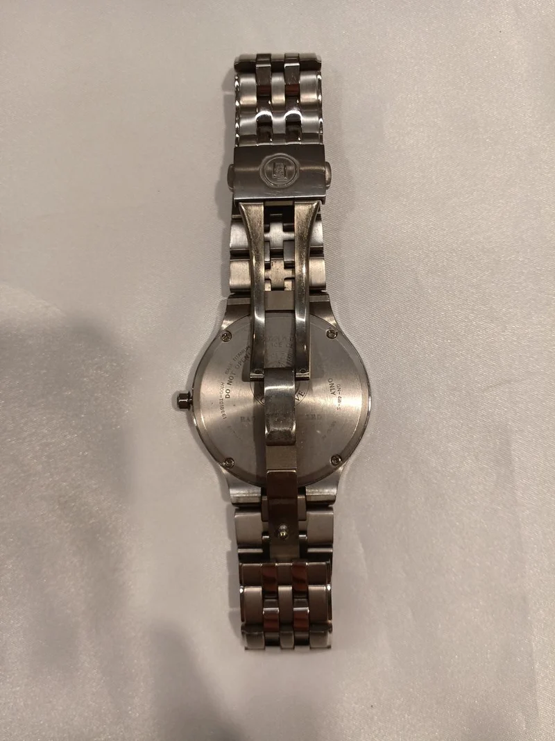 CITIZEN Solar-Funkarmbanduhr H100-T018661