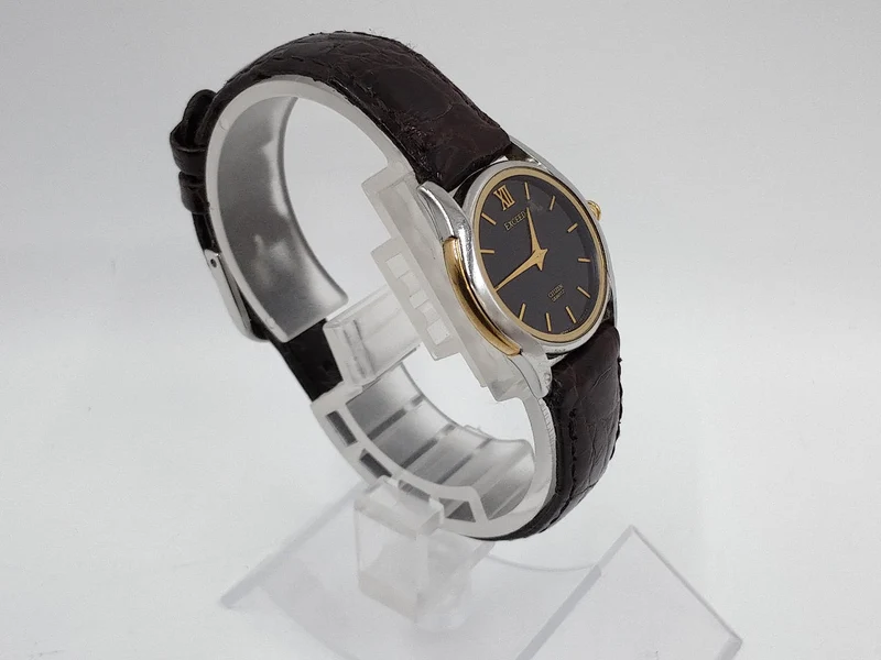 CITIZEN Quarz-Armbanduhr EXCEED