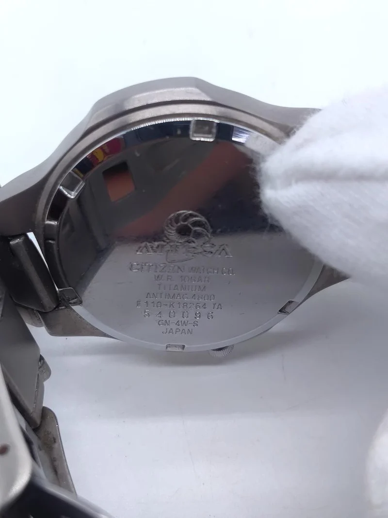 CITIZEN Ohne Verpackung CITIZEN Eco-Drive GN-4W-S