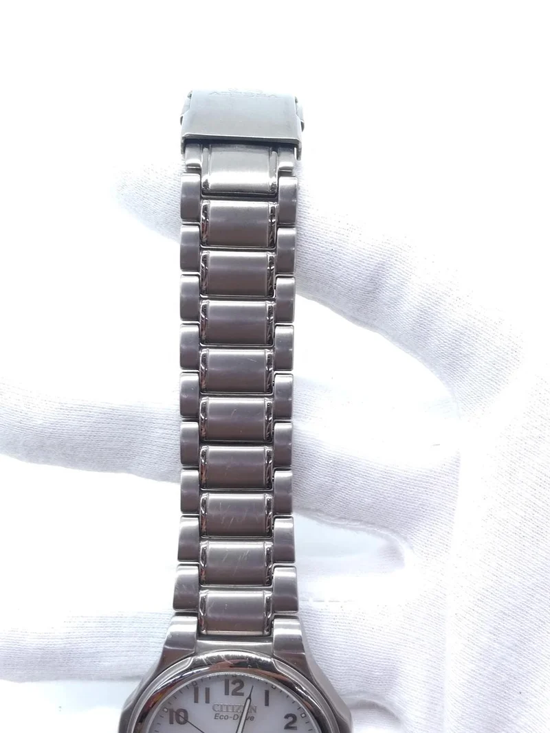 CITIZEN Ohne Verpackung CITIZEN Eco-Drive GN-4W-S