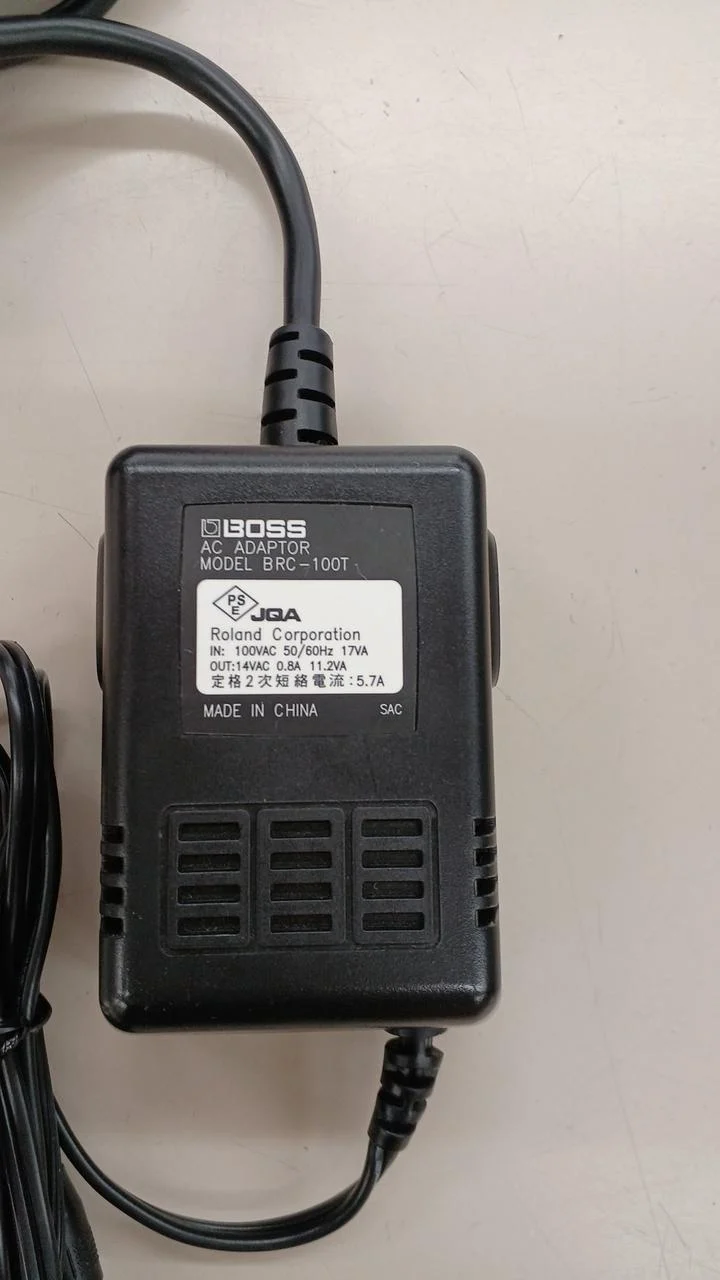 BOSS Multi-Effektpedal für Gitarre GT-8