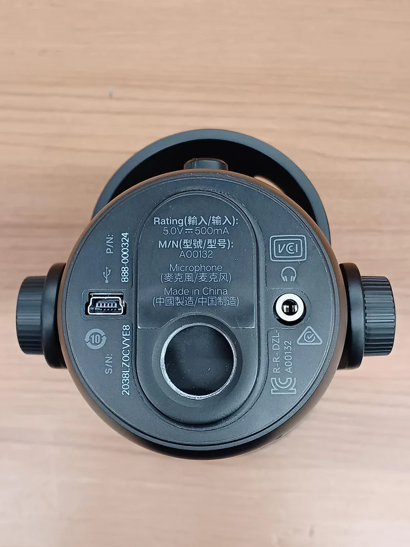 BLUE MICROPHONES USB-Kondensatormikrofon A00132