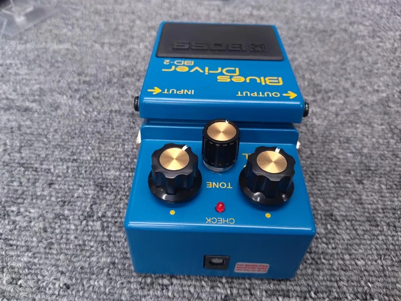 BOSS Effects & Distortion Effects BD-2