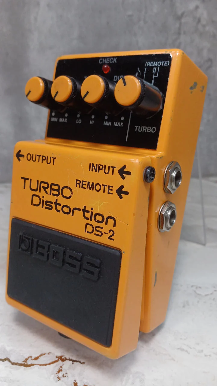 BOSS DS-2 Effektpedal