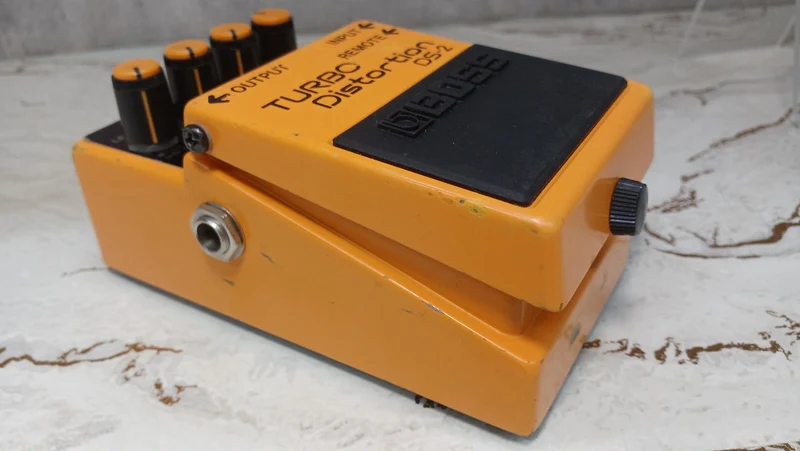 BOSS DS-2 Effektpedal