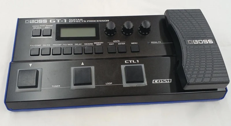 BOSS Multi-Effektgerät GT-1