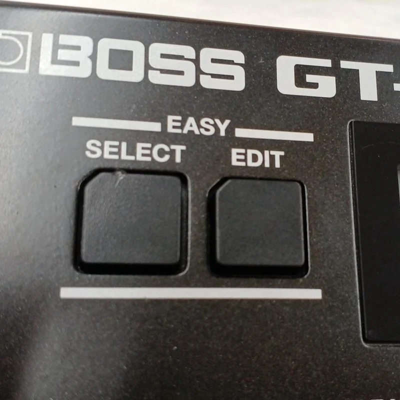 BOSS Multi-Effektgerät GT-1