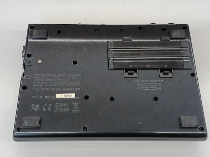 ZOOM MTR R8