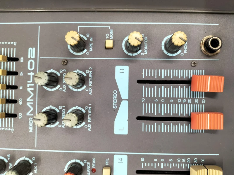 YAMAHA Analog MTR MM1402