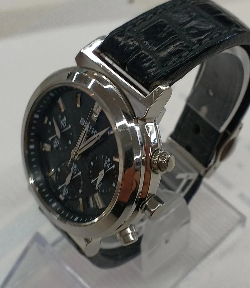 SEIKO LK Solar-Armbanduhr V175-0AJ0