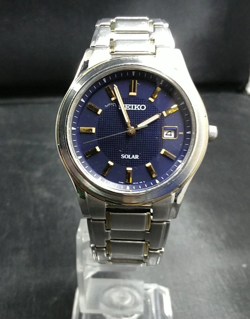 SEIKO Armbanduhr (Solar) V145-0BK0