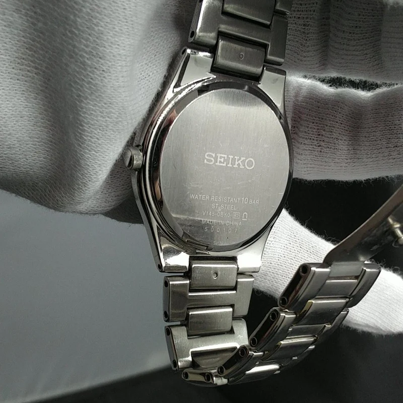 SEIKO Armbanduhr (Solar) V145-0BK0