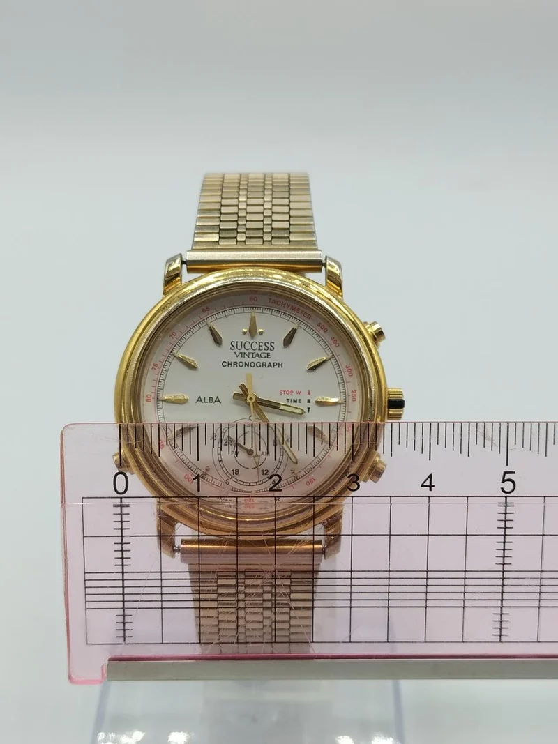 SEIKO Armbanduhr V601-0050