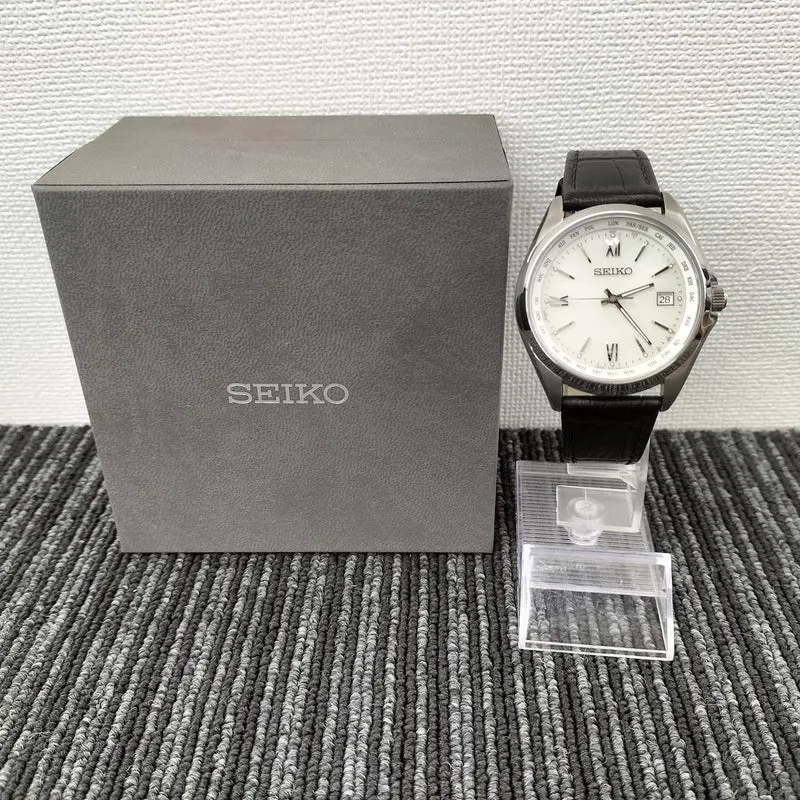 SEIKO [Spuren von Bandgebrauch] SEIKO 7B75-0AB0 7B75-0AB0