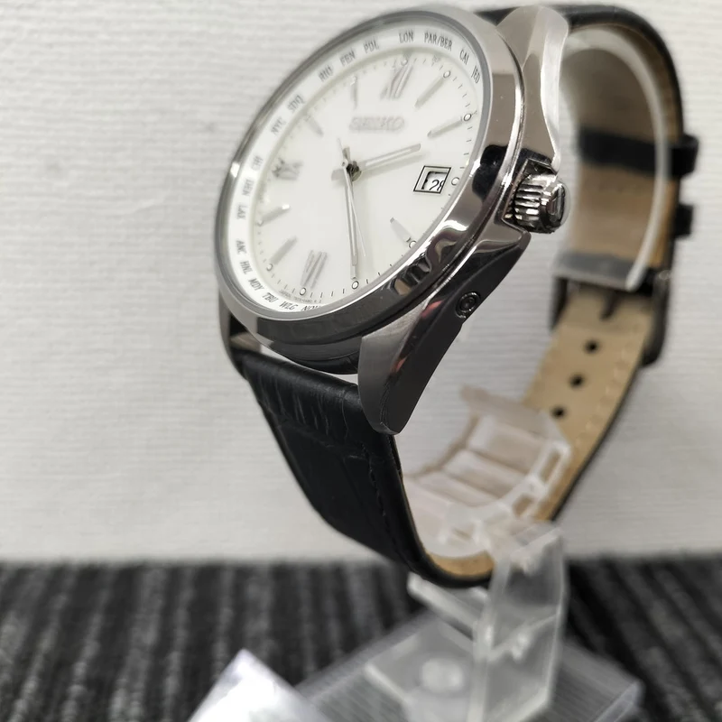 SEIKO [Spuren von Bandgebrauch] SEIKO 7B75-0AB0 7B75-0AB0