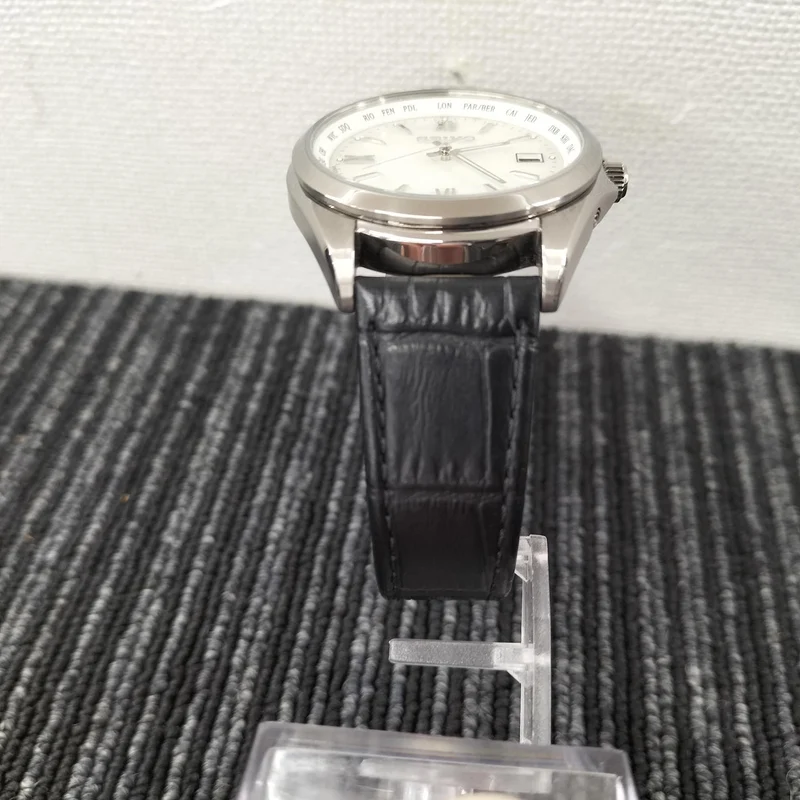 SEIKO [Spuren von Bandgebrauch] SEIKO 7B75-0AB0 7B75-0AB0