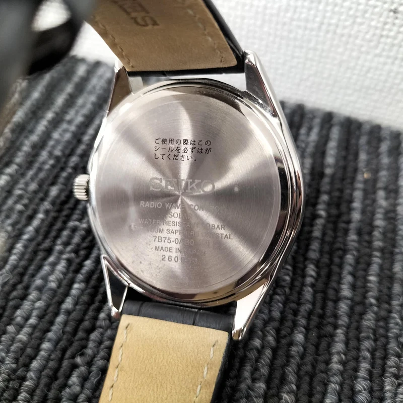 SEIKO [Spuren von Bandgebrauch] SEIKO 7B75-0AB0 7B75-0AB0