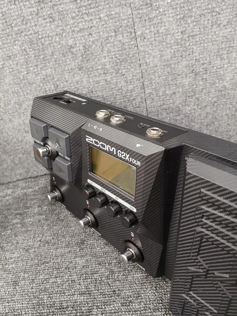 ZOOM Multi-Effekte G2X FOUR