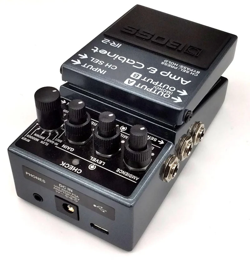 BOSS Effektpedal IR-2