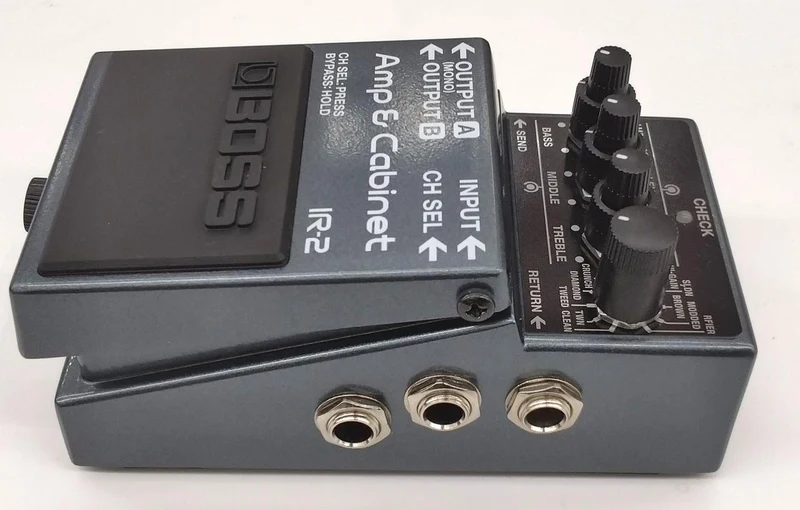 BOSS Effektpedal IR-2