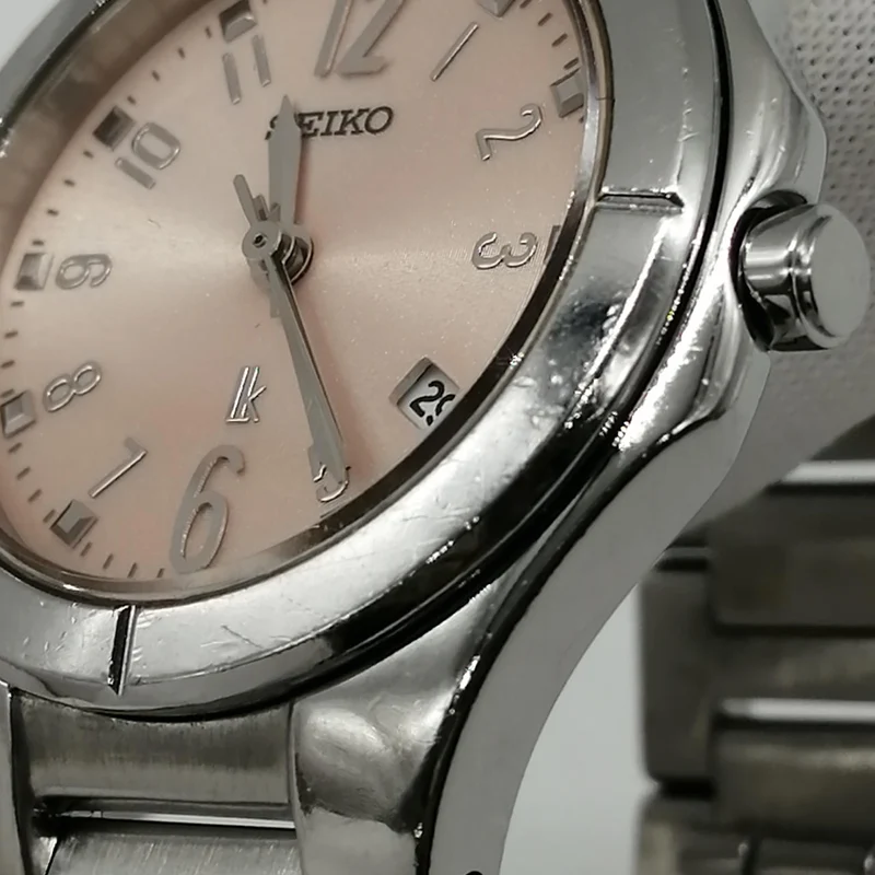 SEIKO Quarz-Armbanduhr 7N82-0AX0