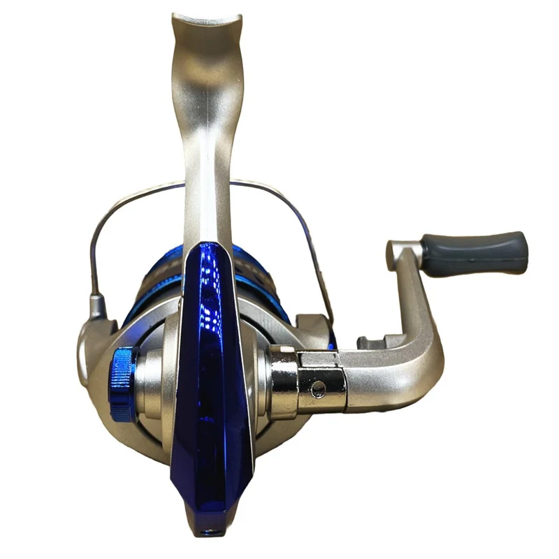 Riseway Basic Spin 4000 Spinnrolle mit 130 m #4 Schnur (Blau)