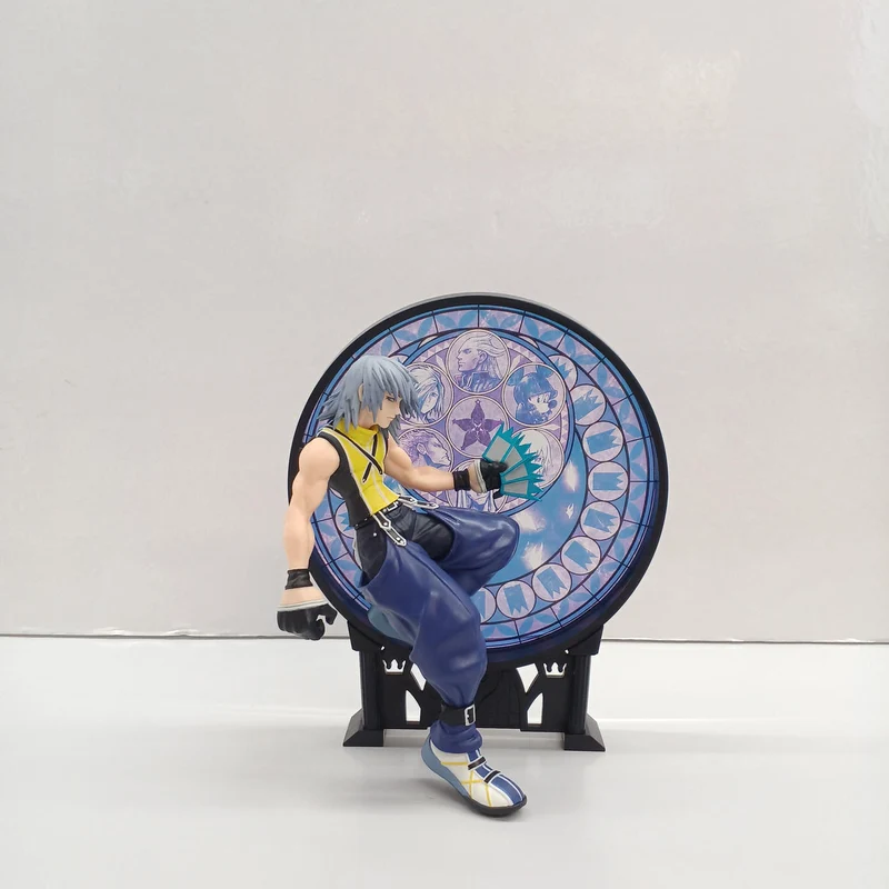 BANDAI Figur Letztes Exemplar Preis Riku Statue