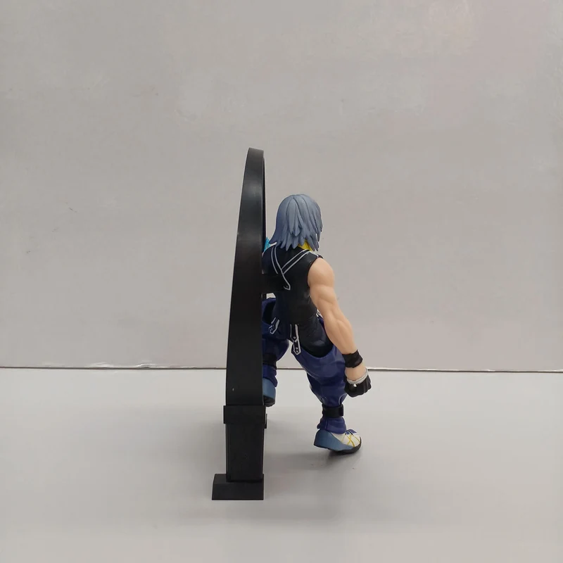 BANDAI Figur Letztes Exemplar Preis Riku Statue