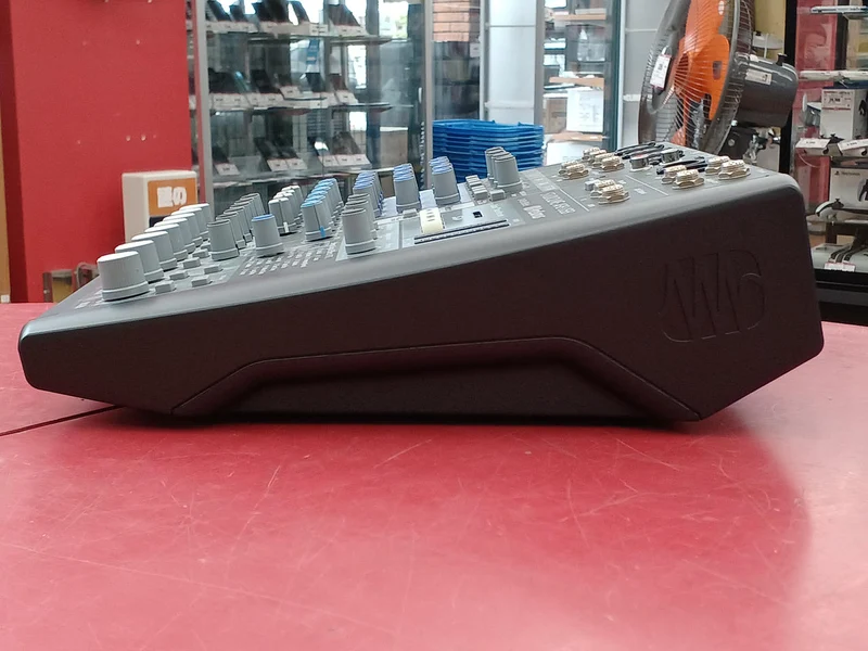 PRESONUS Presonus/STUDIOLIVE AR8 USB STUDIOLIVE AR8 USB
