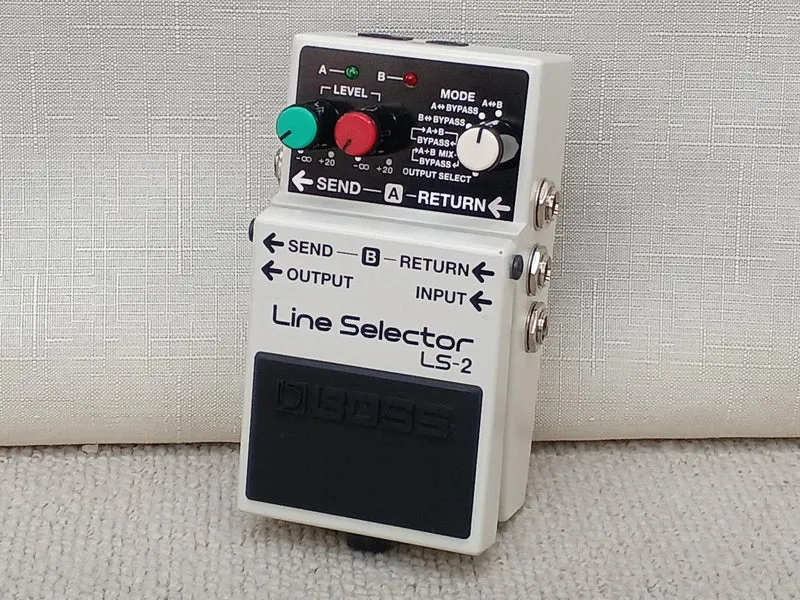 BOSS Line Selector LS-2