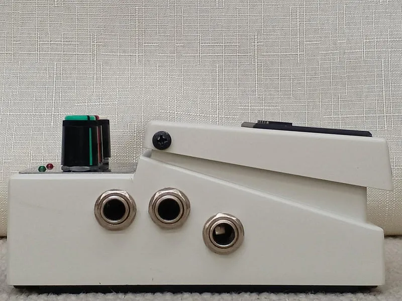 BOSS Line Selector LS-2