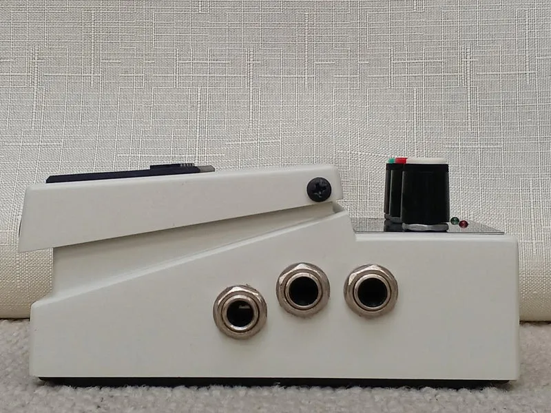 BOSS Line Selector LS-2