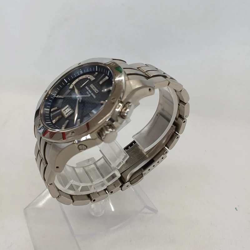 SEIKO Solar-Armbanduhr 8B43-0AA0