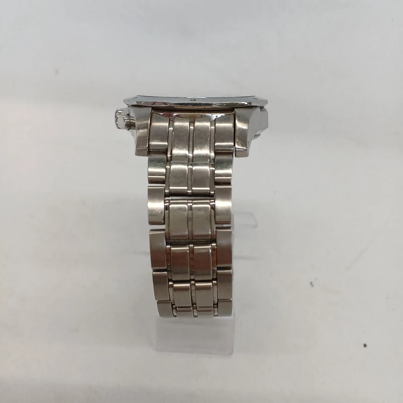 SEIKO Solar-Armbanduhr 8B43-0AA0