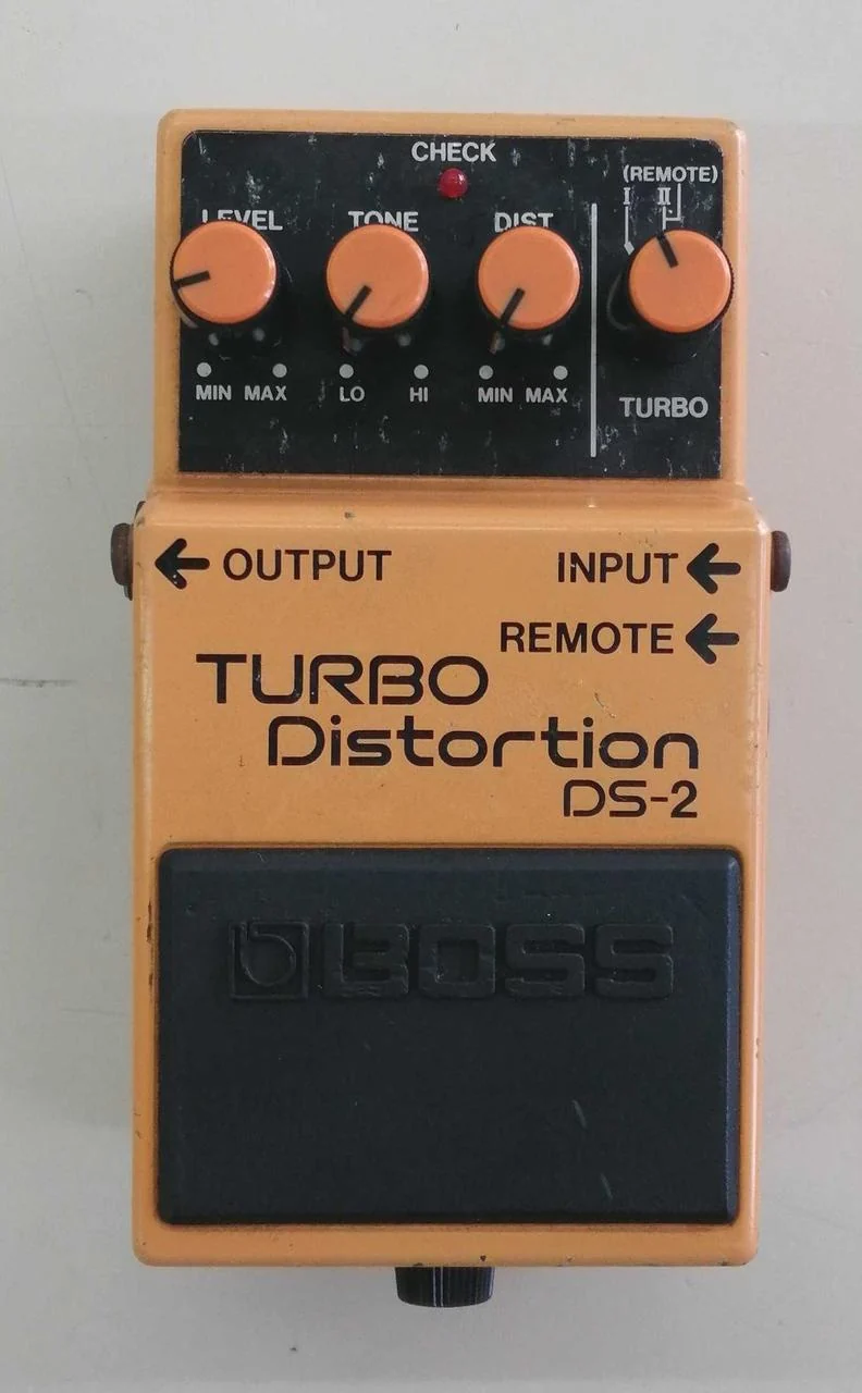 BOSS DS-2 Effektpedal