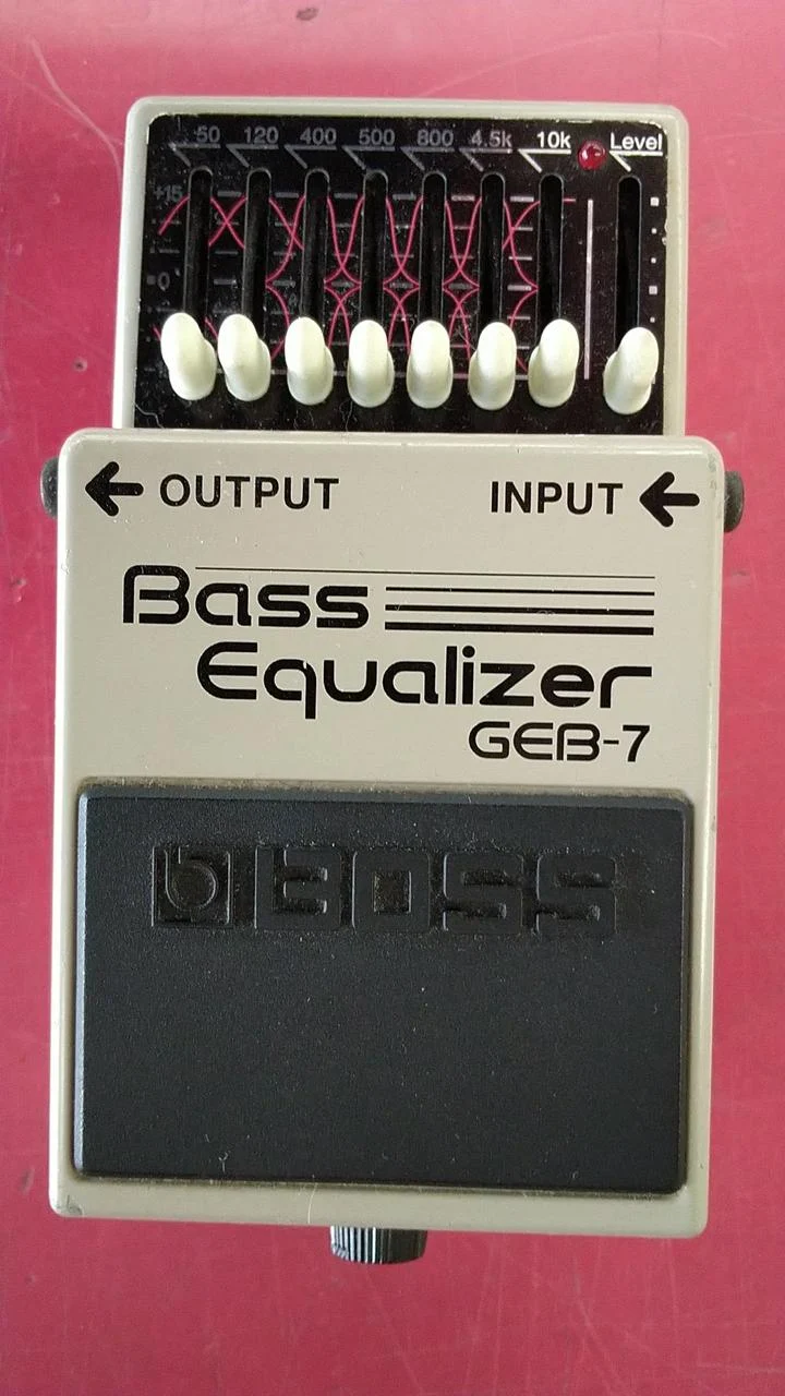 BOSS Bass-Equalizer GEB-7