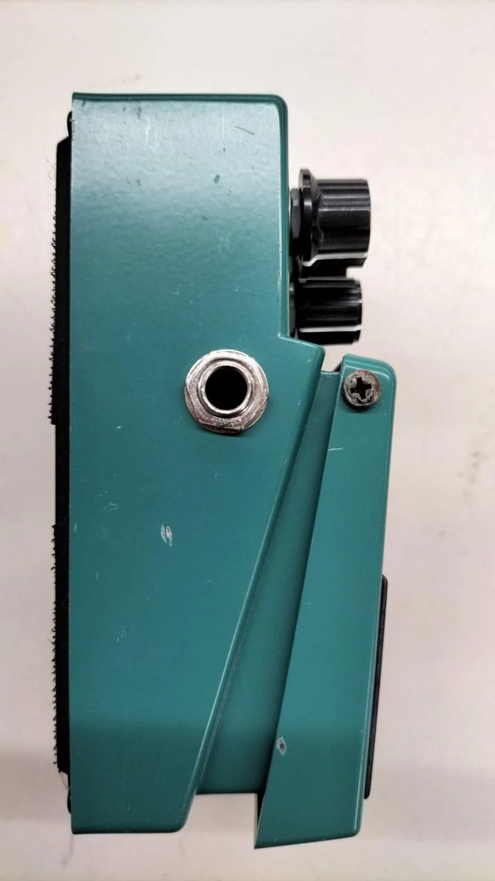 BOSS Tremolo TR-2